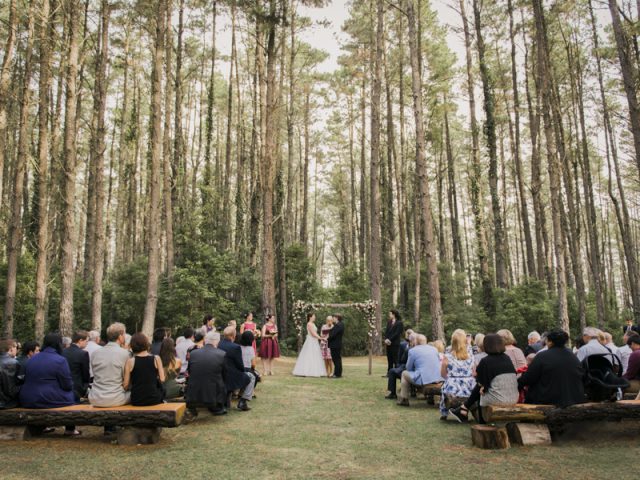 https://pawzandme.com.au/wp-content/uploads/2021/02/bilpin-resort-wedding-photography-blue-mountains-photo-34-640x480.jpg
